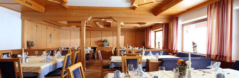 קירשברג אין טירול Hotel Taxacher מראה חיצוני תמונה