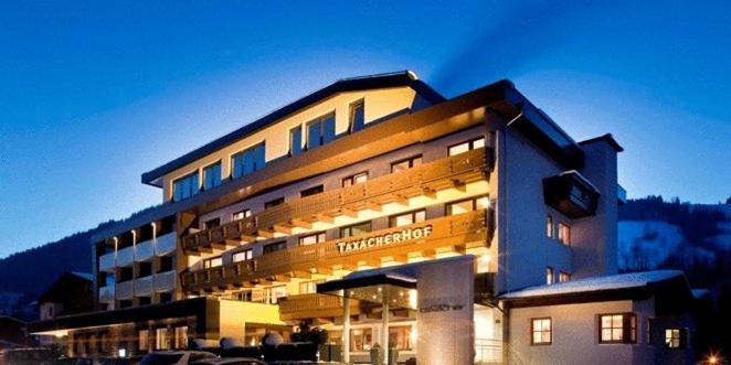 קירשברג אין טירול Hotel Taxacher מראה חיצוני תמונה